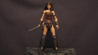 Illustration for article titled These Batman V. Superman custom figures are as good as the real thing